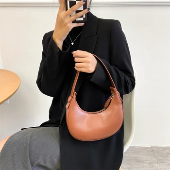Модни минималистичная дамска чанта на рамото във формата на полумесец, луксозна дамска чанта от цялата изкуствена кожа, дизайнерска чанта във формата на полумесец под мишниците, голяма дамска чанта