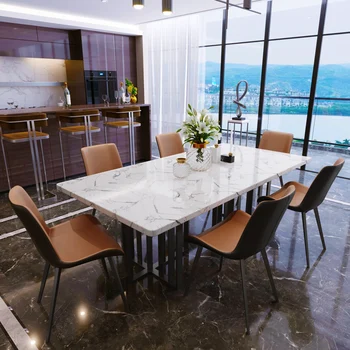 Комбинация от масата за хранене и стол в скандинавски стил, с Правоъгълна дизайнерска маса от черен мрамор в стила на постмодерното в италианския индустриален стил.